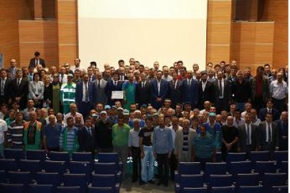 Personeliyle bir araya geldi