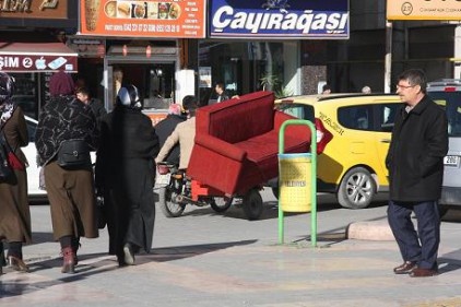 Pes doğrusu