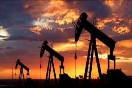 Petrol, 40 dolar seviyesine kadar gerileyebilir