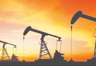 Petrolün fiyatı 77.61 dolar