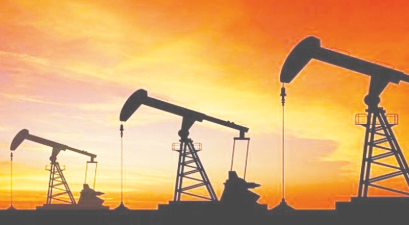 Petrolün fiyatı 77.61 dolar