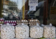 Peynir tezgâhta sahiplerini bekliyor