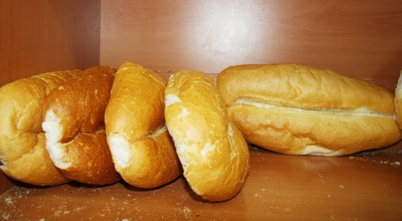 Pide ekmeği 3,25, francala 3,75 lira oldu