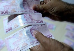 Piyasada 200 TL'lik banknot artışı: 1 milyarı geçti