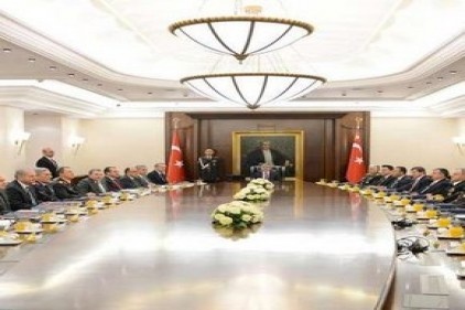 Piyasalar kabine revizyonuyla birlikte dalgalandı