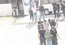 PKK ve KCK operasyonunda gözaltına alınanlar adliyeye sevk edildi