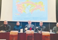 Plansız kentleşme, riskli yapılaşma, yaptırımsız denetim ve eğitimsiz kitleler sorunumuz var