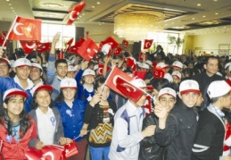 “Polis Amca İle Buluşuyoruz, 10 Nisanı Kutluyoruz”