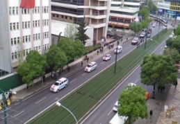 Polis ekiplerinden sınırda gövde gösterisi 