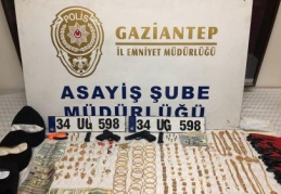 Polis kaçan hırsızların izini araçtan buldu 