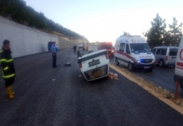 Polis kaçan zanlıyı aracın lastiklerine ateş ederek durdurdu