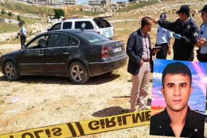 Polis kimlik kontrolü yaparken kafasına ateş etti