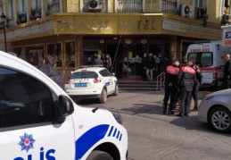 Polis memuru, otel odasında kafasından vurulmuş halde bulundu
