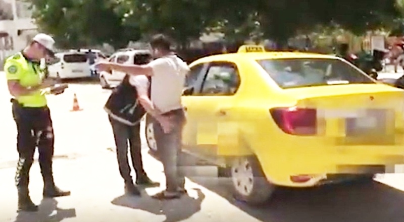 Polis, okul çevrelerinde denetim yaptı