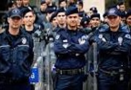 Polis teşkilatının kuruluş yıldönümünü kutladı