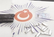 Polis, uyuşturucu satıcılarına göz açtırmıyor 