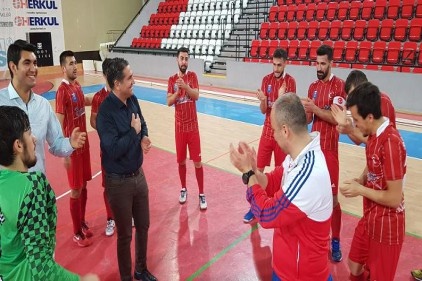 Polisgücü, 27 puanla lider