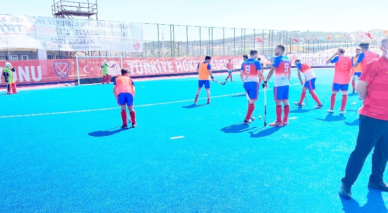 Polisgücü Erkek Hokey Takımı 7-0  galip