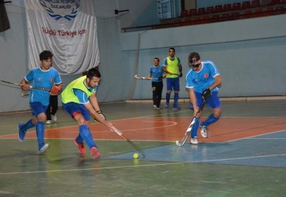 Polisgücü, rakiplerine fark atmaya devam ediyor