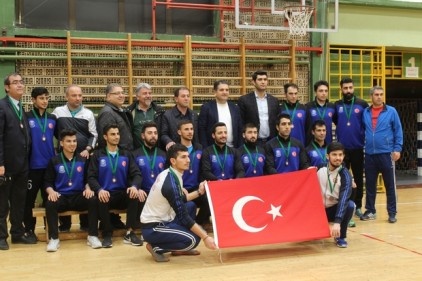 Polisgücü Trophy&#039;de bronz madalya aldı 