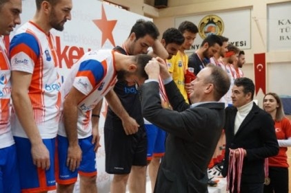 Polisgücü, Türkiye EuroHockey Indoor Club Cup’a yükseldi 