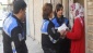 Polislerden kurban yardımı 