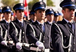 Polislerin Doğu ve Güneydoğu Anadolu illerindeki şark görev süreleri düşürülüyor