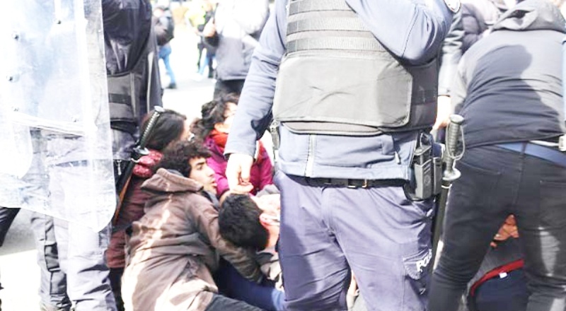 Polisten gözaltındaki öğrenciye saldırı: Devletin polisine kaşlarını çatamazsın, seni buraya gömerim