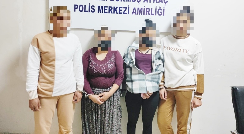 Polisten kaçarken çaldıkları parayı etrafa saçan 4 şüpheli yakalandı