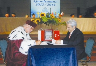 Polonya'da 4 üniversite ile Erasmus anlaşması yapıldı