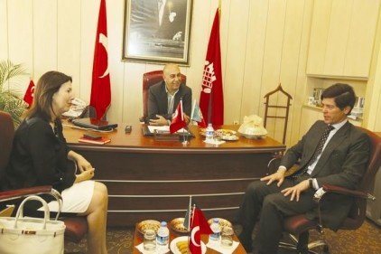 Portekizli işadamlarının Gaziantep&#8217;e yatırım yapması için teşvikte bulunacak