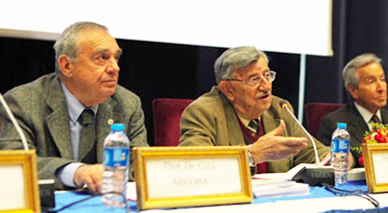 Prof. Dr. Çelik Aruoba yaşamını yitirdi