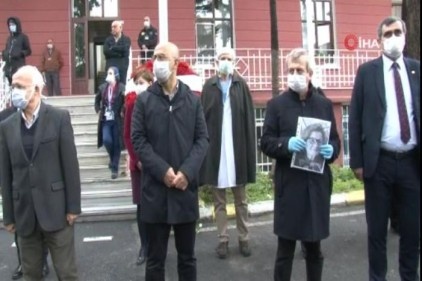 Prof. Dr. Feriha Öz için Cerrahpaşa Tıp Fakültesi&#039;nde hüzünlü tören