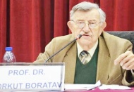 Prof. Dr. Korkut Boratav'dan kritik uyarı: Çöküntünün eşiğindeyiz