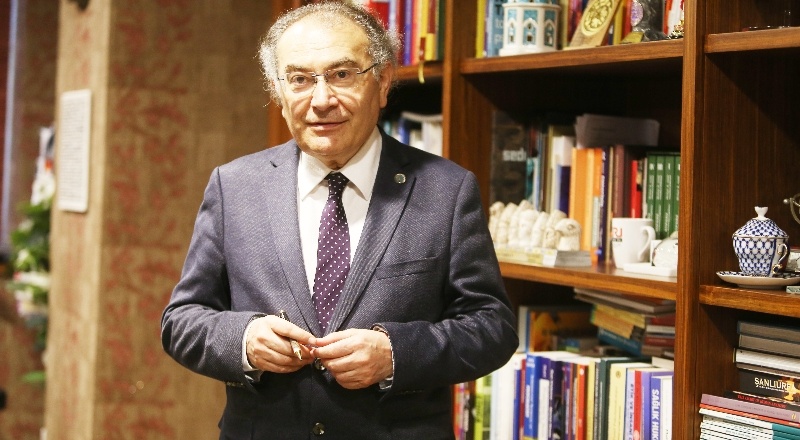 Prof. Dr. Nevzat Tarhan: “Benlik duygusunun doğru şekillendirilmesi önemli”