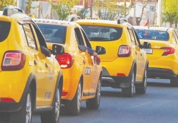 Prof. Özgenç taksiler için kanun taslağı hazırladı: "Taksicinin sadece kendisinin para kazandığı bir sistem kurulmalı"