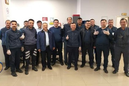 PTT çalışanları da alkışı hak ediyor