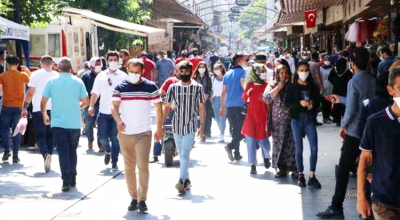 Puanı toplayan illerde kısıtlamalar aşama aşama kalkacak