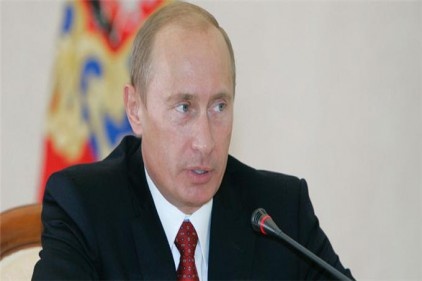 Putin &#8220;Ortadoğu&#8217;da bir güç olarak imajını parlatmaya ve ABD&#8217;yi devre dışı bırakmaya&#8221; çalışıyor