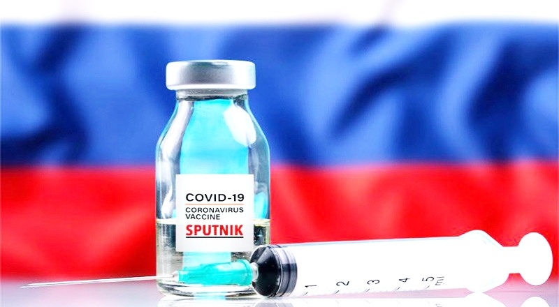 Putin'in bir zamanlar küçümsenen aşısı şimdi pandemiyle mücadelenin gözdesi
