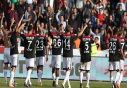 Rakip filelere gönderdiği 12 gole karşın kalesinde ise 14 gol gördü