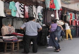 Ramazan Bayramı alışverişleri hareketli başladı 