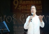 Ramazan etkinliklerinde Ahmet Özhan’lı final