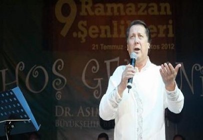 Ramazan etkinliklerinde Ahmet Özhan’lı final