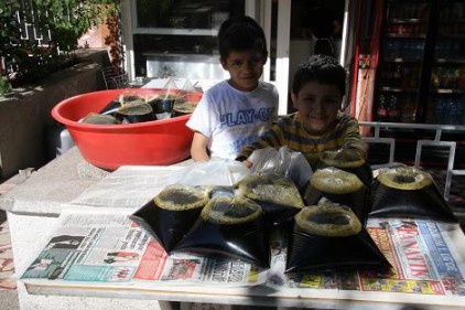 Ramazan kahkesi yine tezgahlarda yerini aldı