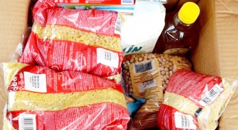 Ramazan kolilerine çok sayıda tarihi geçmiş ürün konulabiliyor'