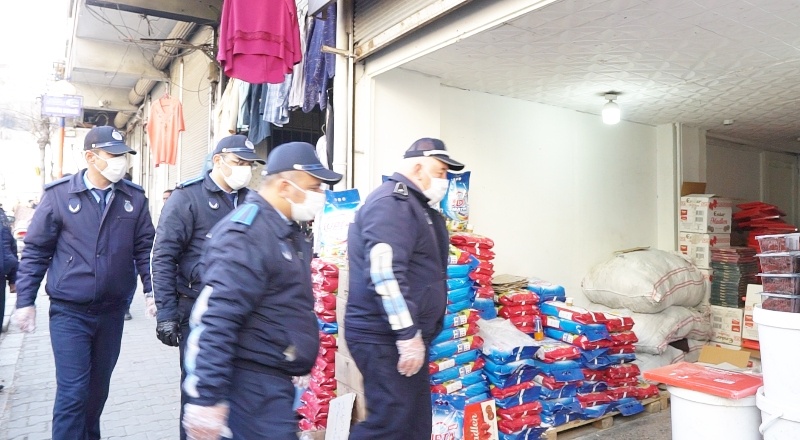 Ramazan öncesi denetiminde tarihi geçmiş ürünler imha edildi