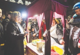 Ramazan Sokağı, depremden sonra moral oldu