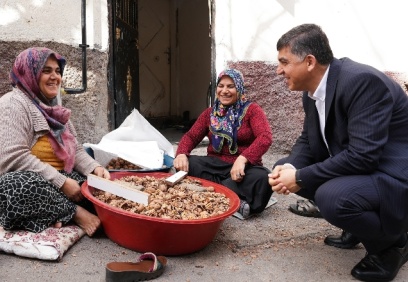 Ramazanda aile ziyaretleri yapılıyor