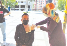 Randevusuz, günde 250 kişi aşılanıyor